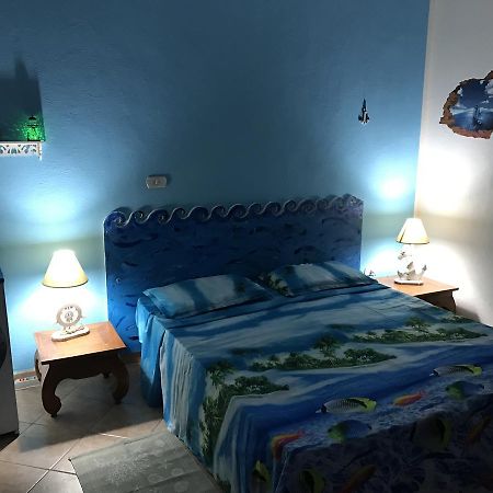 Acquamarina B&B La Maddalena  Kültér fotó